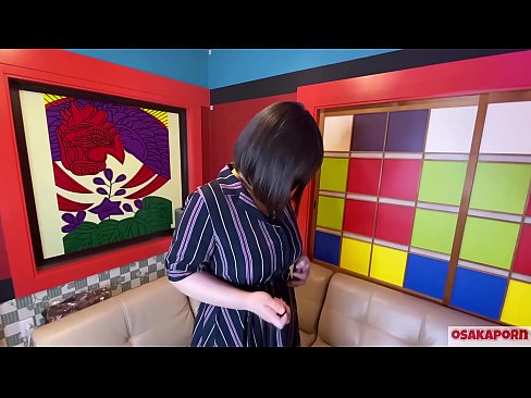 ❤️ Cutie giapponese cù grandi tette si masturba cù ghjoculi sessuali è hà un orgasmu. Ella parla in una intervista di a so cazzo sperienza. Tette enormi è figa pelosa gemendo forte. Osakaporn Video sessu à noi % co.virtsextor.ru% ❤